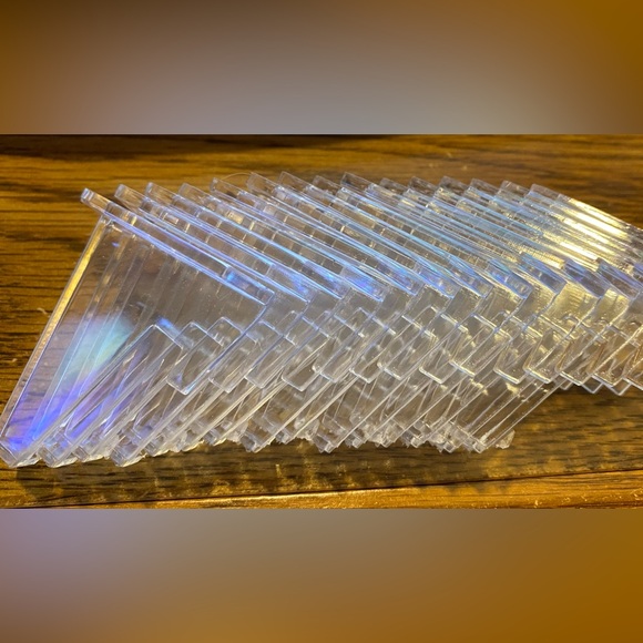 New in box package of 15 clear acrylic easel stands 2.16 inch height from Hipiwe - Picture 4 of 13